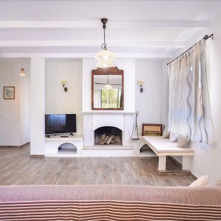 Tem House By All About Paxos Gaios Luaran gambar