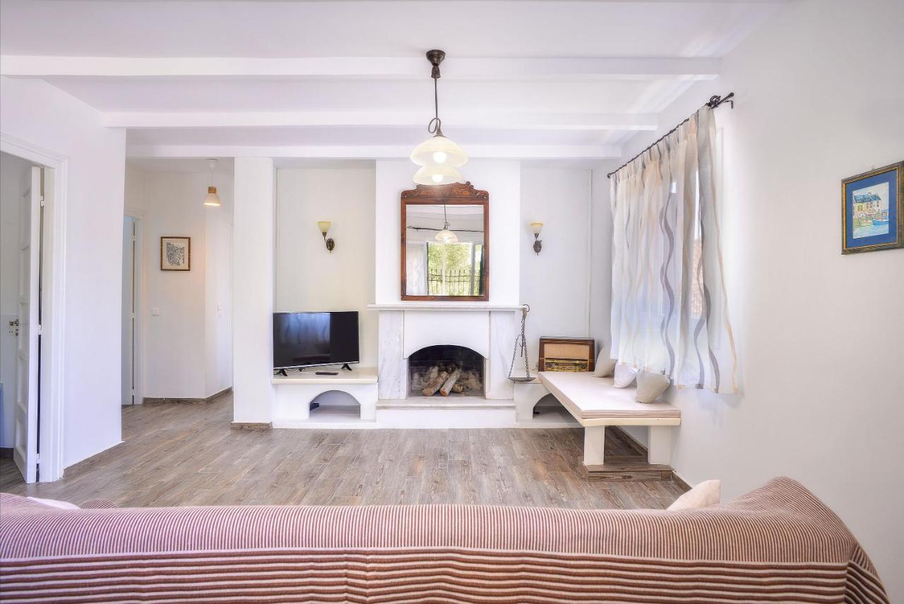 Tem House By All About Paxos Gaios Luaran gambar